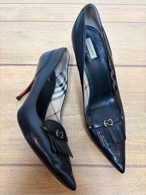 Burberry Black Leather Kitten Heels Fringe Kiltie Pointed Toe Pumps Nova Check